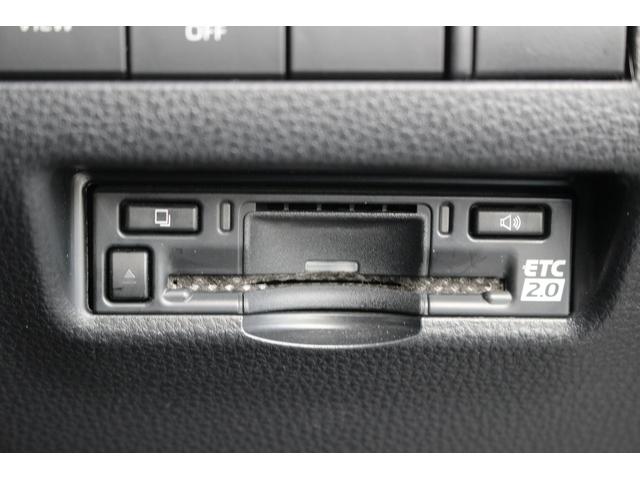 ハリアーハイブリッド Z 後期型 禁煙車 純正12.3インチナビ 調光パノラマルーフ パノラミックビューモニター JBLサウンドシステム アダプティブクルーズコントール ETC2.0 フルセグTV 衝突軽減ブレーキ(69枚目)