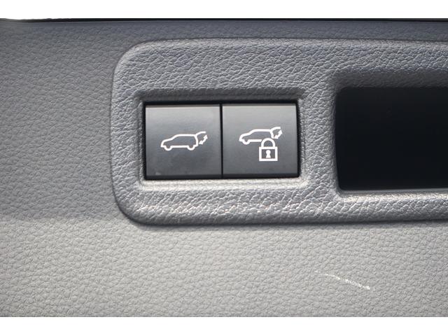 ハリアーハイブリッド Z 後期型 禁煙車 純正12.3インチナビ 調光パノラマルーフ パノラミックビューモニター JBLサウンドシステム アダプティブクルーズコントール ETC2.0 フルセグTV 衝突軽減ブレーキ(71枚目)