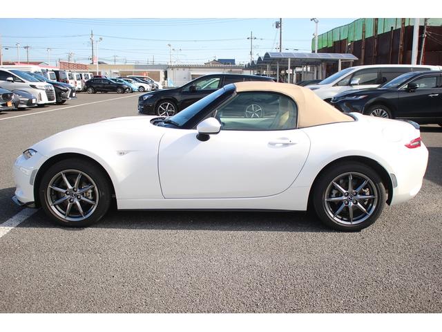 ロードスター Sレザーパッケージ Vセレクション 後期型 禁煙車 純正ナビ バックカメラ フルセグTV レーダークルーズコントロール 6MT ETC シートヒーター 純正16インチアルミホイール 衝突軽減ブレーキ 本革シート BOSEサウンド(10枚目)