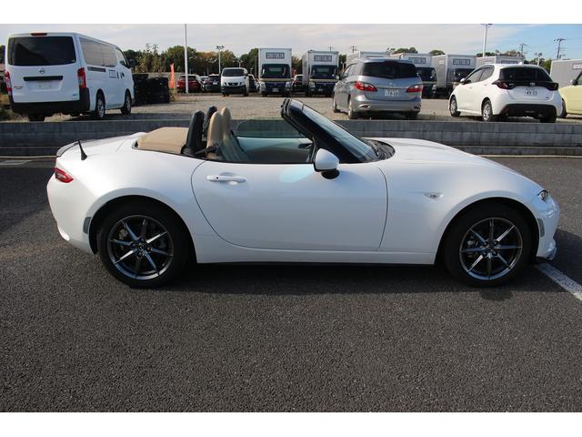 ロードスター Sレザーパッケージ Vセレクション 後期型 禁煙車 純正ナビ バックカメラ フルセグTV レーダークルーズコントロール 6MT ETC シートヒーター 純正16インチアルミホイール 衝突軽減ブレーキ 本革シート BOSEサウンド(31枚目)