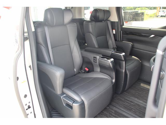 アルファード 2.5S Cパッケージ 禁煙車 後期型 純正9型ディスプレイオーディオナビ フルセグ 後席モニター 電動リアゲート レーダークルーズコントロール 3眼LEDヘッドライト バックカメラ 温冷革シート ETC2.0(27枚目)