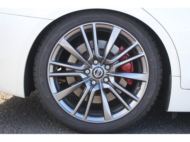 スカイライン 400R 禁煙車 ワンオーナー BOSEサウンドシステム メーカーナビ フルセグTV 全周囲カメラ LEDヘッドライト ETC シートヒーター パワーシート クリアランスソナー 黒革シート アンビエントライト(16枚目)