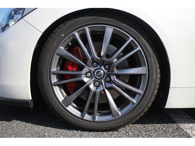 スカイライン 400R 禁煙車 ワンオーナー BOSEサウンドシステム メーカーナビ フルセグTV 全周囲カメラ LEDヘッドライト ETC シートヒーター パワーシート クリアランスソナー 黒革シート アンビエントライト(18枚目)