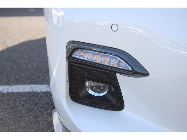 スカイライン 400R 禁煙車 ワンオーナー BOSEサウンドシステム メーカーナビ フルセグTV 全周囲カメラ LEDヘッドライト ETC シートヒーター パワーシート クリアランスソナー 黒革シート アンビエントライト(24枚目)