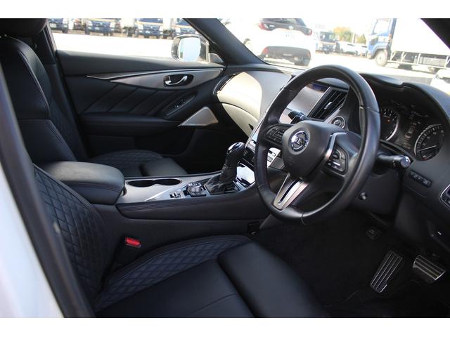 スカイライン 400R 禁煙車 ワンオーナー BOSEサウンドシステム メーカーナビ フルセグTV 全周囲カメラ LEDヘッドライト ETC シートヒーター パワーシート クリアランスソナー 黒革シート アンビエントライト(31枚目)