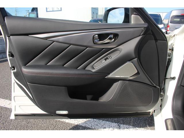 スカイライン 400R 禁煙車 ワンオーナー BOSEサウンドシステム メーカーナビ フルセグTV 全周囲カメラ LEDヘッドライト ETC シートヒーター パワーシート クリアランスソナー 黒革シート アンビエントライト(39枚目)