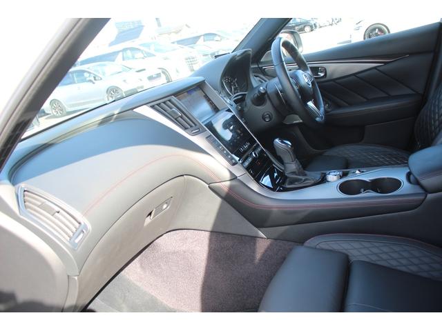 スカイライン 400R 禁煙車 ワンオーナー BOSEサウンドシステム メーカーナビ フルセグTV 全周囲カメラ LEDヘッドライト ETC シートヒーター パワーシート クリアランスソナー 黒革シート アンビエントライト(40枚目)