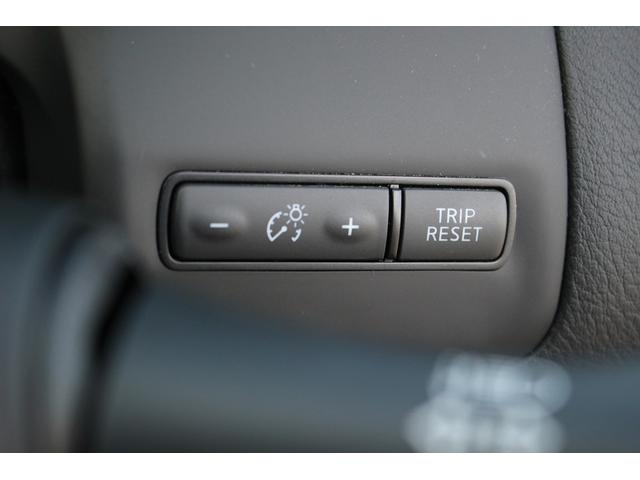 スカイライン 400R 禁煙車 ワンオーナー BOSEサウンドシステム メーカーナビ フルセグTV 全周囲カメラ LEDヘッドライト ETC シートヒーター パワーシート クリアランスソナー 黒革シート アンビエントライト(46枚目)