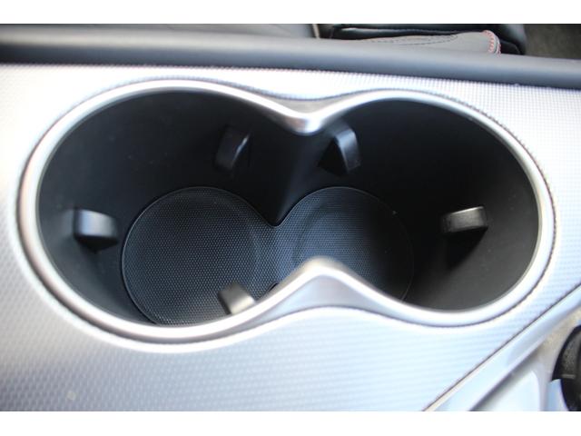 スカイライン 400R 禁煙車 ワンオーナー BOSEサウンドシステム メーカーナビ フルセグTV 全周囲カメラ LEDヘッドライト ETC シートヒーター パワーシート クリアランスソナー 黒革シート アンビエントライト(59枚目)