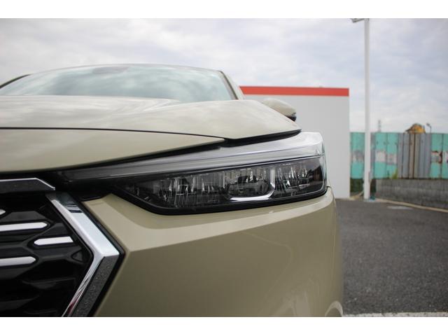 ヴェゼル e:HEV Z 禁煙車 純正9型ナビ バックカメラ フルセグTV 温熱黒半革 電動リアゲート レーダークルーズコントロール レーンキープアシスト 衝突軽減ブレーキ Applecarplay ステアリングヒーター 雹害(31枚目)