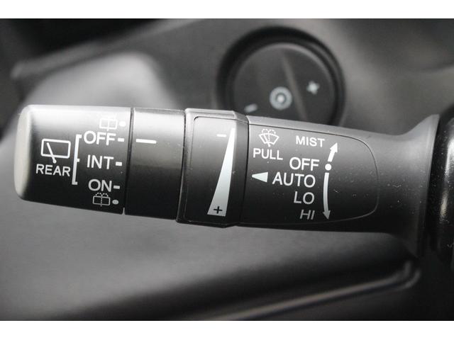 ヴェゼル e:HEV Z 禁煙車 純正9型ナビ バックカメラ フルセグTV 温熱黒半革 電動リアゲート レーダークルーズコントロール レーンキープアシスト 衝突軽減ブレーキ Applecarplay ステアリングヒーター 雹害(54枚目)