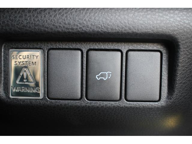 ハリアー プレミアム メタル アンド レザーパッケージ 後期型 禁煙車 メーカーナビ バックカメラ フルセグTV 温冷黒革 電動リアゲート 3眼LEDヘッドライト オートクルーズコントロール レーンキープアシスト 衝突軽減ブレーキ ETC オートホールド(13枚目)