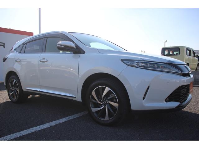 ハリアー プレミアム メタル アンド レザーパッケージ 後期型 禁煙車 メーカーナビ バックカメラ フルセグTV 温冷黒革 電動リアゲート 3眼LEDヘッドライト オートクルーズコントロール レーンキープアシスト 衝突軽減ブレーキ ETC オートホールド(15枚目)