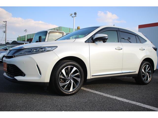 ハリアー プレミアム メタル アンド レザーパッケージ 後期型 禁煙車 メーカーナビ バックカメラ フルセグTV 温冷黒革 電動リアゲート 3眼LEDヘッドライト オートクルーズコントロール レーンキープアシスト 衝突軽減ブレーキ ETC オートホールド(17枚目)