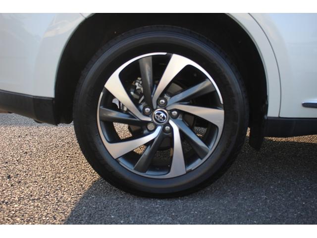 ハリアー プレミアム メタル アンド レザーパッケージ 後期型 禁煙車 メーカーナビ バックカメラ フルセグTV 温冷黒革 電動リアゲート 3眼LEDヘッドライト オートクルーズコントロール レーンキープアシスト 衝突軽減ブレーキ ETC オートホールド(24枚目)