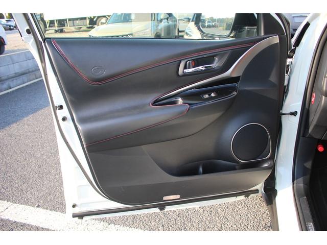 ハリアー プレミアム メタル アンド レザーパッケージ 後期型 禁煙車 メーカーナビ バックカメラ フルセグTV 温冷黒革 電動リアゲート 3眼LEDヘッドライト オートクルーズコントロール レーンキープアシスト 衝突軽減ブレーキ ETC オートホールド(47枚目)