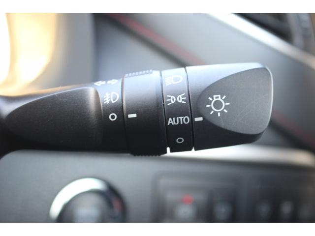 ハリアー プレミアム メタル アンド レザーパッケージ 後期型 禁煙車 メーカーナビ バックカメラ フルセグTV 温冷黒革 電動リアゲート 3眼LEDヘッドライト オートクルーズコントロール レーンキープアシスト 衝突軽減ブレーキ ETC オートホールド(57枚目)