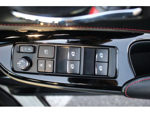 ハリアー プレミアム メタル アンド レザーパッケージ 後期型 禁煙車 メーカーナビ バックカメラ フルセグTV 温冷黒革 電動リアゲート 3眼LEDヘッドライト オートクルーズコントロール レーンキープアシスト 衝突軽減ブレーキ ETC オートホールド(70枚目)