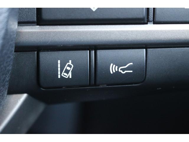 RX RX450h Fスポーツ 禁煙車 サンルーフ 純正12.3型ナビ 全周囲カメラ フルセグTV 温冷赤革シート 電動リアゲート 3眼LEDヘッドライト オートクルーズコントロール レーンキープアシスト 衝突軽減ブレーキ(6枚目)