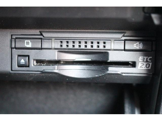 RX RX450h Fスポーツ 禁煙車 サンルーフ 純正12.3型ナビ 全周囲カメラ フルセグTV 温冷赤革シート 電動リアゲート 3眼LEDヘッドライト オートクルーズコントロール レーンキープアシスト 衝突軽減ブレーキ(10枚目)