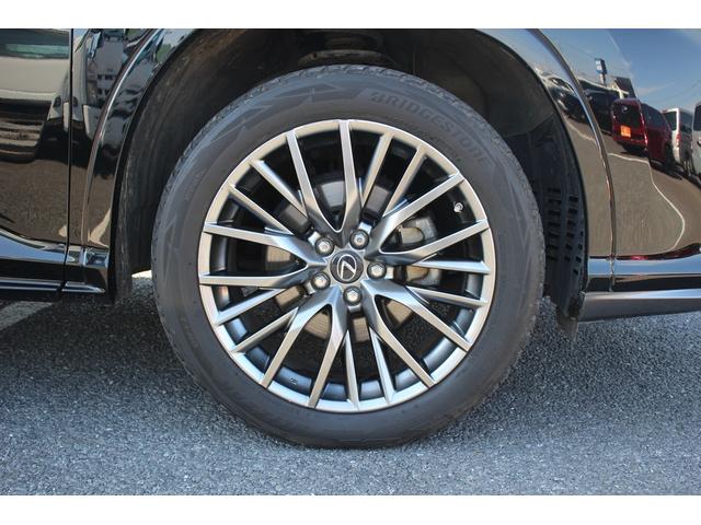 RX RX450h Fスポーツ 禁煙車 サンルーフ 純正12.3型ナビ 全周囲カメラ フルセグTV 温冷赤革シート 電動リアゲート 3眼LEDヘッドライト オートクルーズコントロール レーンキープアシスト 衝突軽減ブレーキ(19枚目)