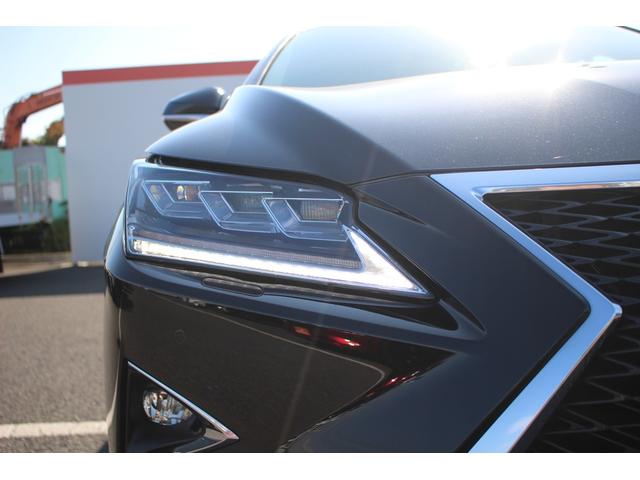 RX RX450h Fスポーツ 禁煙車 サンルーフ 純正12.3型ナビ 全周囲カメラ フルセグTV 温冷赤革シート 電動リアゲート 3眼LEDヘッドライト オートクルーズコントロール レーンキープアシスト 衝突軽減ブレーキ(24枚目)