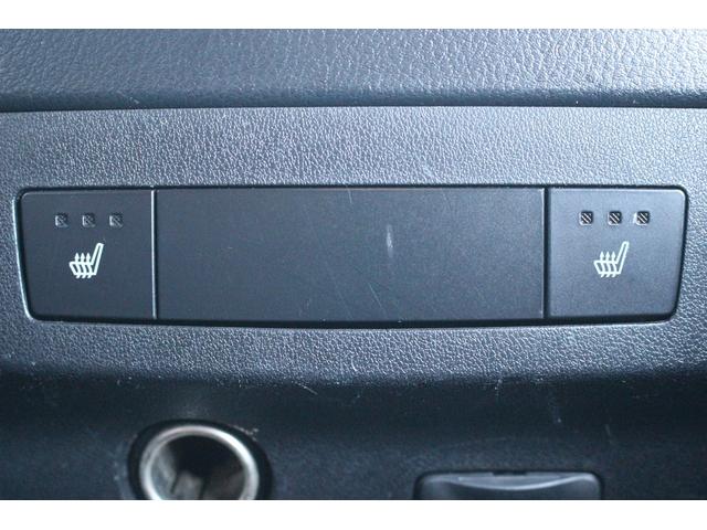 RX RX450h Fスポーツ 禁煙車 サンルーフ 純正12.3型ナビ 全周囲カメラ フルセグTV 温冷赤革シート 電動リアゲート 3眼LEDヘッドライト オートクルーズコントロール レーンキープアシスト 衝突軽減ブレーキ(67枚目)