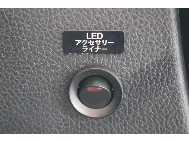 WRX S4 2.0GTアイサイト 禁煙車 4WD kenwoodナビ バックカメラ 社外エンケイ18インチAW アイサイト フルセグTV LEDヘッドライト ETC パワーシート レーンキープアシスト スマートキープッシュスタート(54枚目)