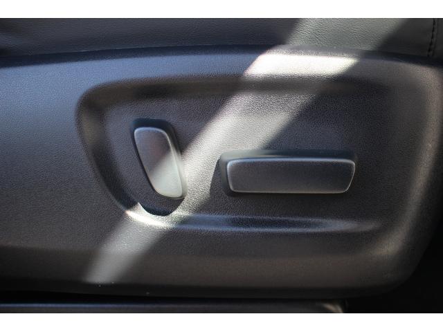 アルファード 2.5S Cパッケージ 後期型 禁煙車 純正9インチナビ バックカメラ ツインムーンルーフ 3眼LEDヘッドライト 電動リアゲート 両側電動スライドドア ETC シートヒーター シートエアコン ブラインドスポットミニター(70枚目)