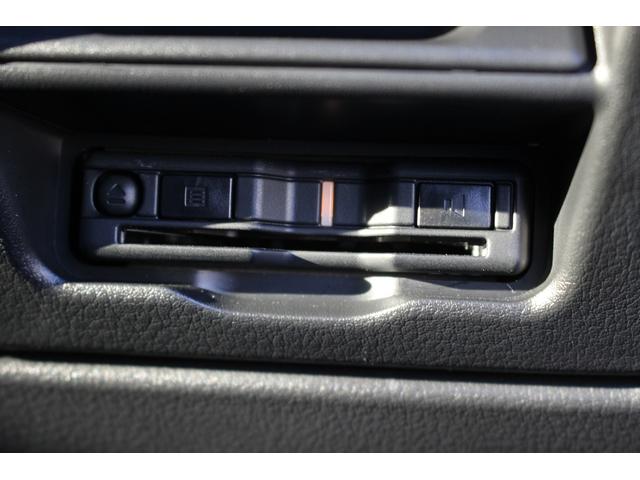 CX-60 XD-ハイブリッド エクスクルーシブスポーツ 禁煙車 純正ディスプレイオーディオ フルセグTV 全周囲カメラ 黒革シート シートヒーター レーダークルーズコントロール ETC シートエアコン パワーシート LEDヘッドライト クリアランスソナー(7枚目)