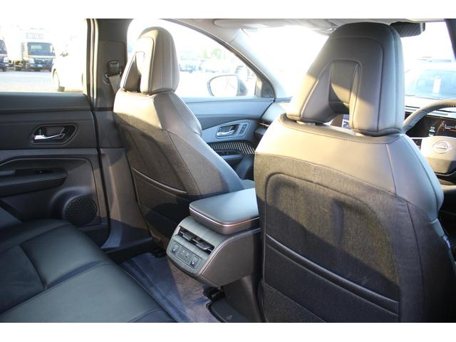 アリア B6 禁煙車 純正12.3インチナビ サンルーフ BOSEサウンド フルセグTV 全周囲カメラ プロパイロット ETC2.0 電動リアゲート LEDヘッドライト シートヒーター 純正19アルミホイール(36枚目)