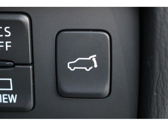 CX-8 25S Lパッケージ 純正10インチディスプレイオーディオ 全周囲カメラ フルセグTV BOSEサウンドシステム サンルーフ 赤革 純正19イントアルミホイール ETC LEDヘッドライト 電動リアゲート クリアランスソナ(4枚目)