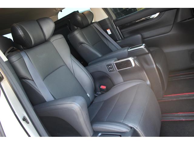 アルファード 2.5S Cパッケージ 後期型 禁煙車 モデリスタフルエアロ サンルーフ アルパイン11型ナビ フルセグTV バックカメラ 後席モニター シートヒーター シートエアコン 黒革シート 電動Rゲート レーダークルーズコントロール(36枚目)