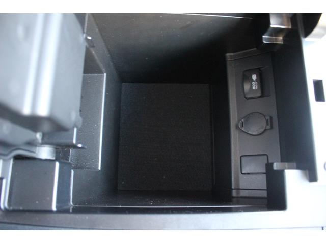 アルファード 2.5S Cパッケージ 後期型 禁煙車 モデリスタフルエアロ サンルーフ アルパイン11型ナビ フルセグTV バックカメラ 後席モニター シートヒーター シートエアコン 黒革シート 電動Rゲート レーダークルーズコントロール(60枚目)