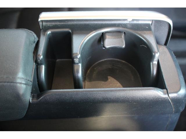 アルファード 2.5S Cパッケージ 後期型 禁煙車 純正10.5インチナビ フルセグTV 全周囲カメラ 後席モニター JBLサウンド シートヒーター シートクーラー 黒革シート レーダークルーズコントロール 3眼LED パワーシート(64枚目)