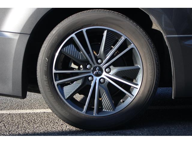 デリカD:5 アーバンギア G パワーパッケージ 後期型 純正10.1型ナビ フルセグTV 全周囲カメラ 後席モニター シートヒーター 黒革シート レーダークルーズコントロール 電動リアゲート パワーシート レーンキープアシスト クリアランスソナー(17枚目)