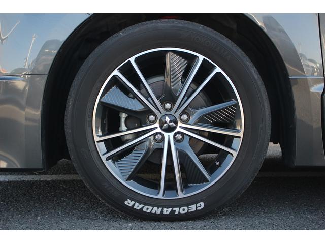 デリカD:5 アーバンギア G パワーパッケージ 後期型 純正10.1型ナビ フルセグTV 全周囲カメラ 後席モニター シートヒーター 黒革シート レーダークルーズコントロール 電動リアゲート パワーシート レーンキープアシスト クリアランスソナー(19枚目)