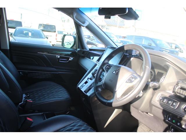 デリカD:5 アーバンギア G パワーパッケージ 後期型 純正10.1型ナビ フルセグTV 全周囲カメラ 後席モニター シートヒーター 黒革シート レーダークルーズコントロール 電動リアゲート パワーシート レーンキープアシスト クリアランスソナー(32枚目)