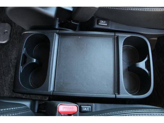 デリカD:5 アーバンギア G パワーパッケージ 後期型 純正10.1型ナビ フルセグTV 全周囲カメラ 後席モニター シートヒーター 黒革シート レーダークルーズコントロール 電動リアゲート パワーシート レーンキープアシスト クリアランスソナー(65枚目)