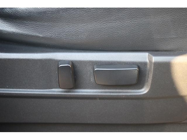 デリカD:5 アーバンギア G パワーパッケージ 後期型 純正10.1型ナビ フルセグTV 全周囲カメラ 後席モニター シートヒーター 黒革シート レーダークルーズコントロール 電動リアゲート パワーシート レーンキープアシスト クリアランスソナー(69枚目)