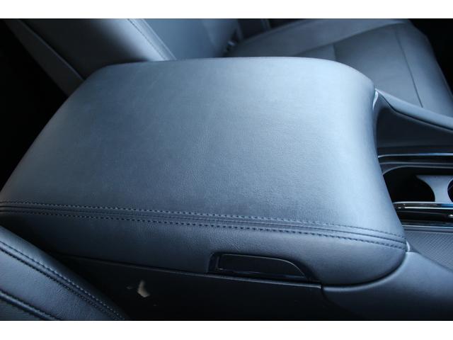 ヴェルファイア 3.5Z G 後期型 禁煙車9.2型純正ナビ JBLサウンド フルセグTV 全周囲カメラ 後席モニター 黒革シート ETC2.0 両側電動スライドドア シートエアコン シートヒーター 電動リアゲート(53枚目)