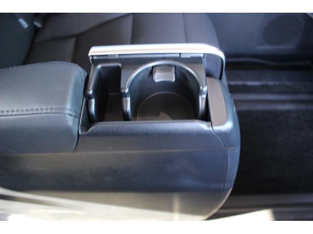 ヴェルファイア 3.5Z G 後期型 禁煙車9.2型純正ナビ JBLサウンド フルセグTV 全周囲カメラ 後席モニター 黒革シート ETC2.0 両側電動スライドドア シートエアコン シートヒーター 電動リアゲート(59枚目)