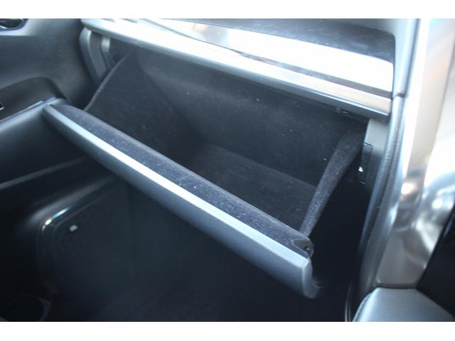 ヴェルファイア 3.5Z G 後期型 禁煙車9.2型純正ナビ JBLサウンド フルセグTV 全周囲カメラ 後席モニター 黒革シート ETC2.0 両側電動スライドドア シートエアコン シートヒーター 電動リアゲート(69枚目)