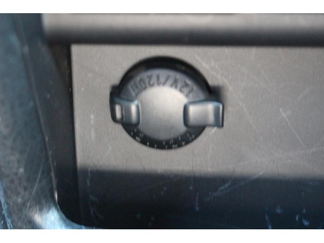 ノア Si GRスポーツ 禁煙車 純正9型ナビ バックカメラ フルセグTV 黒半革シート オートクルーズコントロール レーンキープアシスト ETC2.0 衝突軽減ブレーキ デジタルインナーミラー 両側電動スライドドア(64枚目)