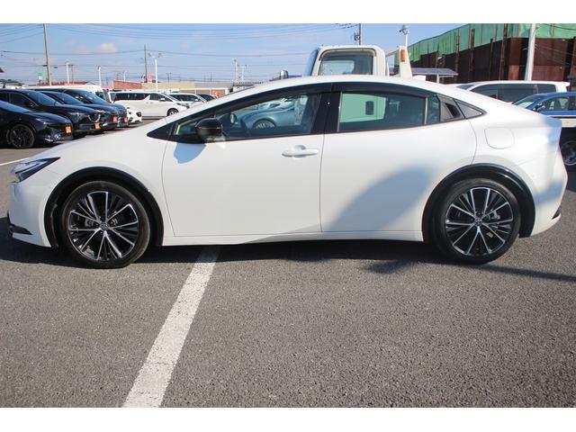 プリウス Ｚ　純正１２．３型ナビ　全周囲カメラ　フルセグＴＶ　シートヒーター　シートエアコン　黒革シート　電動リアゲート　レーダークルーズコントロール　衝突軽減ブレーキ　ＥＴＣ２．０　　デジタルインナーミラー（16枚目）