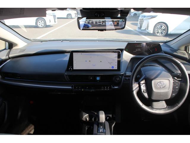 プリウス Ｚ　純正１２．３型ナビ　全周囲カメラ　フルセグＴＶ　シートヒーター　シートエアコン　黒革シート　電動リアゲート　レーダークルーズコントロール　衝突軽減ブレーキ　ＥＴＣ２．０　　デジタルインナーミラー（46枚目）