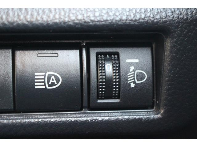 プリウス Ｚ　純正１２．３型ナビ　全周囲カメラ　フルセグＴＶ　シートヒーター　シートエアコン　黒革シート　電動リアゲート　レーダークルーズコントロール　衝突軽減ブレーキ　ＥＴＣ２．０　　デジタルインナーミラー（49枚目）