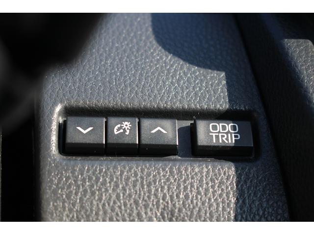 プリウス Ｚ　純正１２．３型ナビ　全周囲カメラ　フルセグＴＶ　シートヒーター　シートエアコン　黒革シート　電動リアゲート　レーダークルーズコントロール　衝突軽減ブレーキ　ＥＴＣ２．０　　デジタルインナーミラー（51枚目）