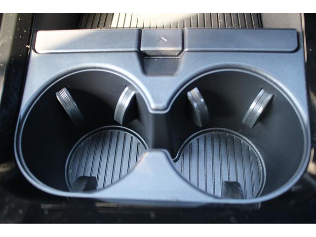 プリウス Ｚ　純正１２．３型ナビ　全周囲カメラ　フルセグＴＶ　シートヒーター　シートエアコン　黒革シート　電動リアゲート　レーダークルーズコントロール　衝突軽減ブレーキ　ＥＴＣ２．０　　デジタルインナーミラー（63枚目）