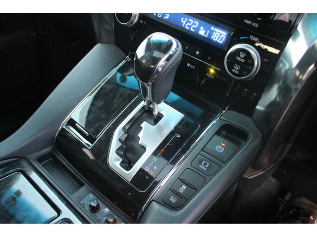 アルファード ２．５Ｓ　Ｃパッケージ　後期型　禁煙車　モデリスタエアロ　サンルーフ　後席モニター　純正９型ナビ　バックカメラ　フルセグＴＶ　温冷黒革　３眼ＬＥＤヘッドライト　シグネチャーイルミ　衝突軽減ブレーキ　レーンキープアシスト（49枚目）